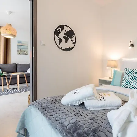 Sun Z Basenem Całorocznym-pobierowo Baltic Apartments-sannel For Rent Apartament Pobierowo