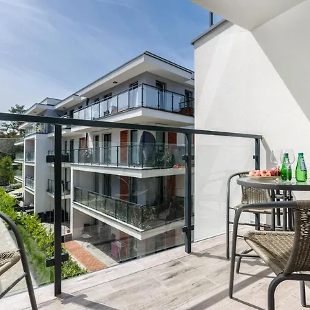 Apartament Sun Z Basenem Całorocznym-pobierowo Baltic Apartments-sannel For Rent *