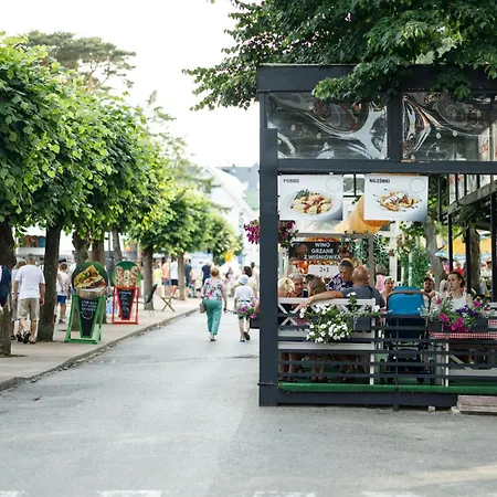 Sun Z Basenem Całorocznym-pobierowo Baltic Apartments-sannel For Rent